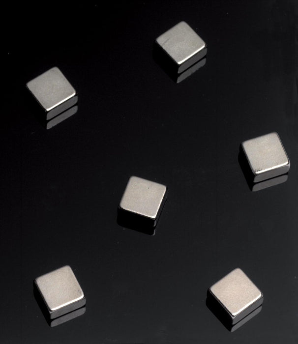 Naga Magnetenset voor Glazen Whiteboards 6 stuks, afmetingen 10 x 10 x 5 mm
