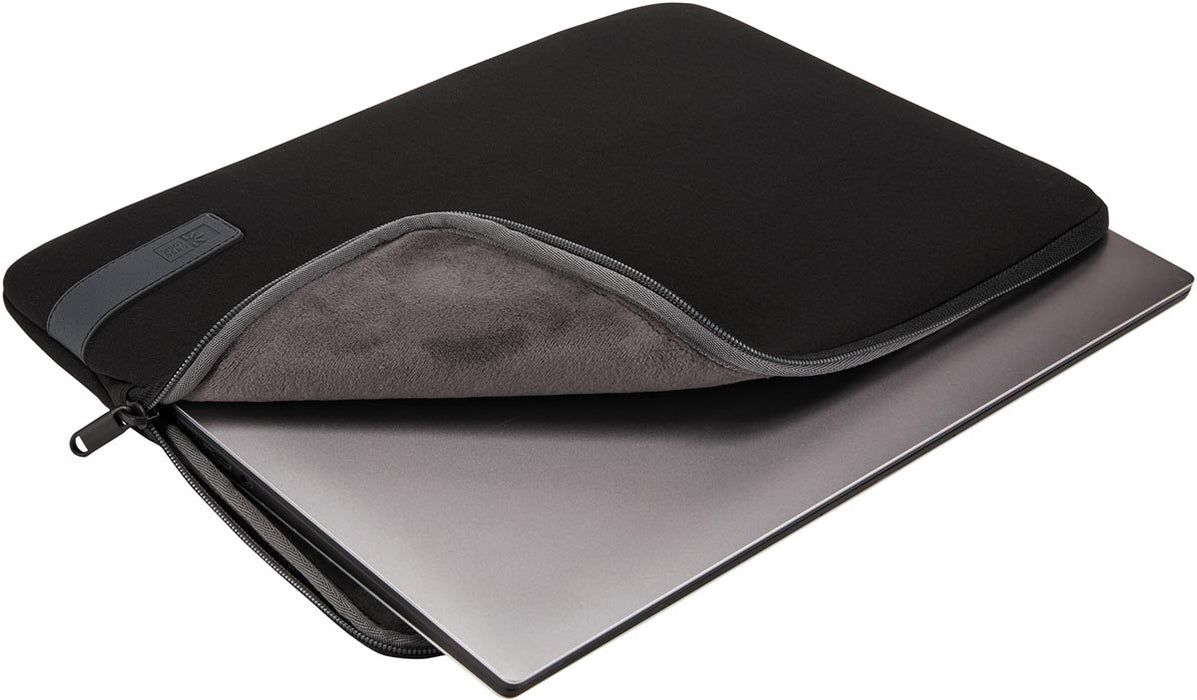 Case Logic Reflect hoes voor 15,6 inch laptop met memory foam