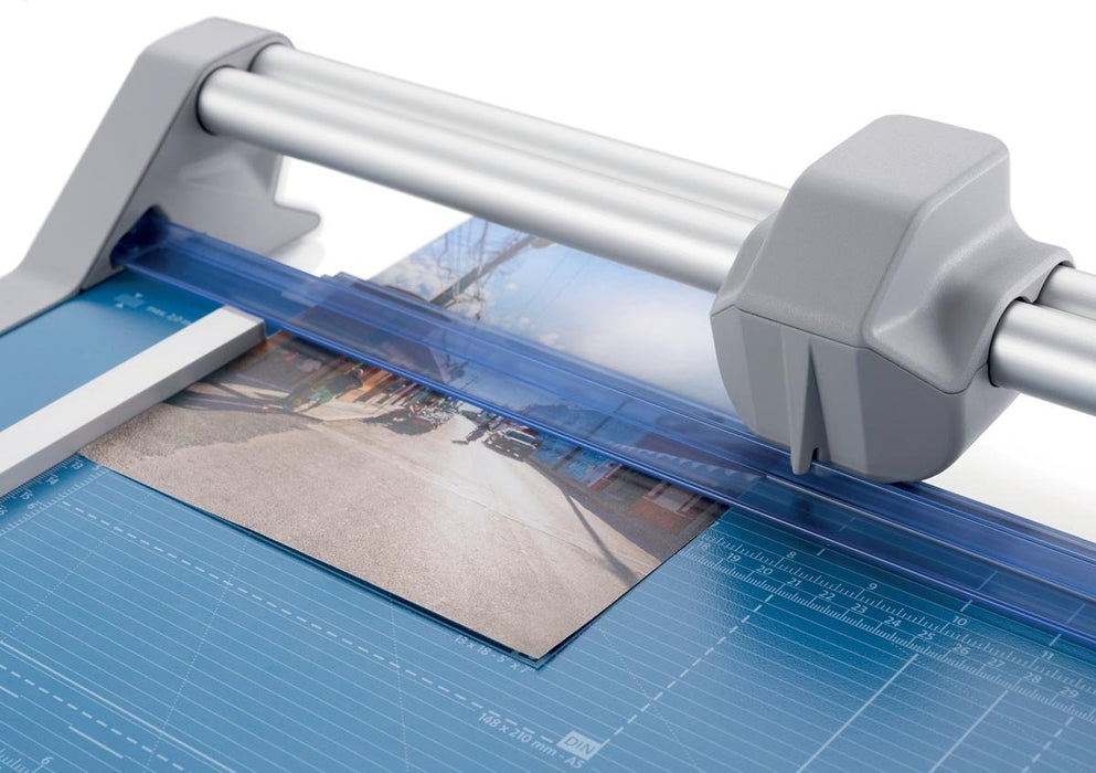 Dahle rolsnijmachine 552 voor ft A3, capaciteit: 20 vel - OfficeTown