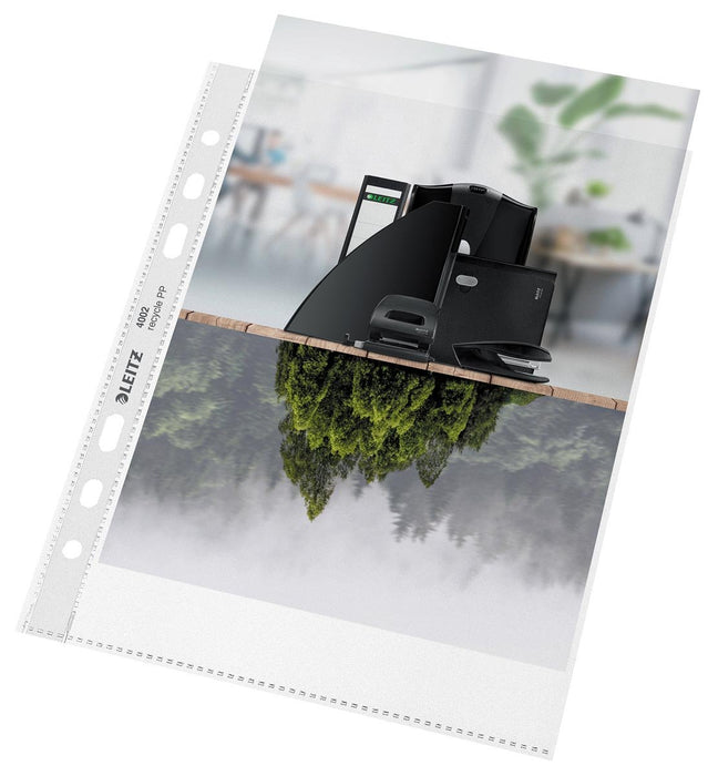 Leitz Recycle geperforeerde showtas, ft A5, 100 micron, gekorreld, doos van 25 stuks - OfficeTown