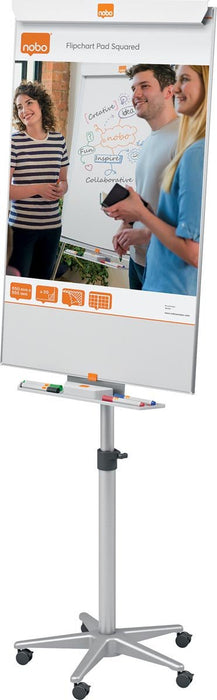Nobo Impression Pro stalen mobiele flipover met magnetisch, droog uitwisbaar bord en verstelbare haken - OfficeTown