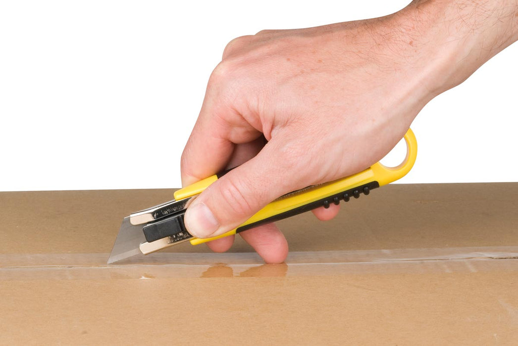 Q - CONNECT veiligheidsmes met 18 mm lemmet en ergonomische grip - OfficeTown